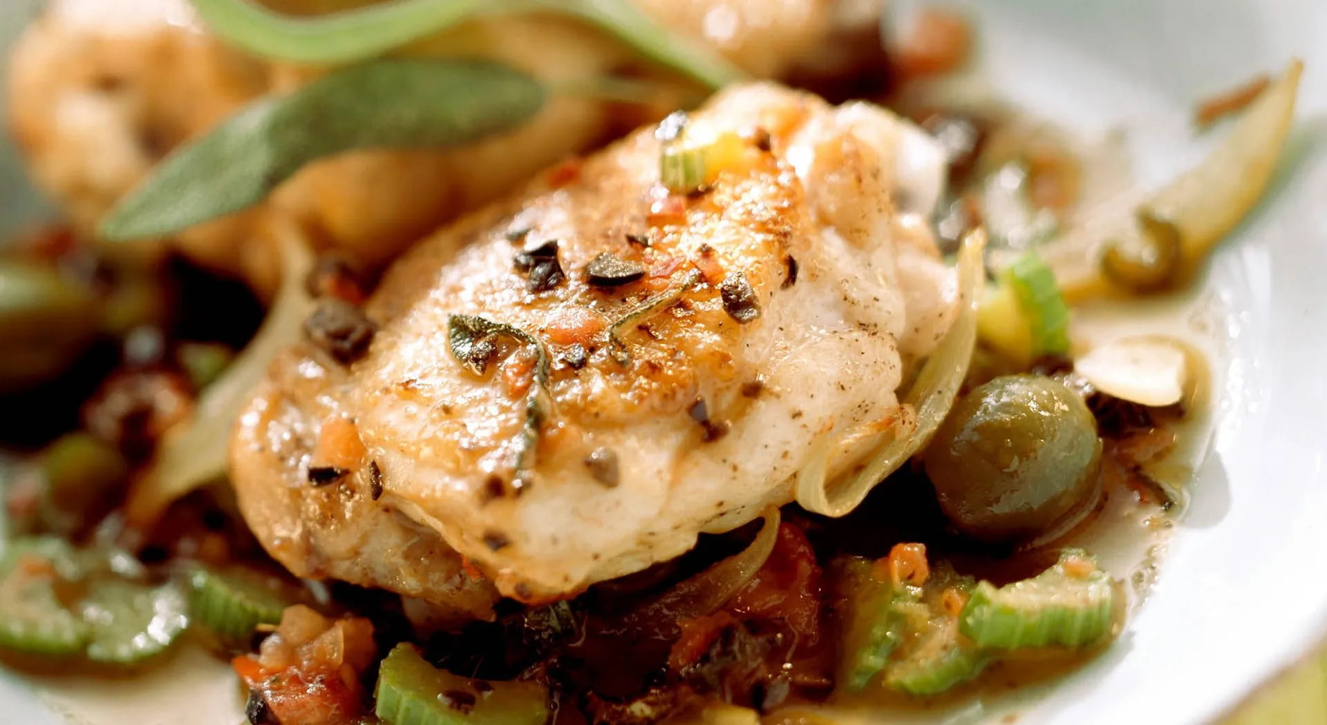 Disossare le cosce di pollo, tutti i passaggi