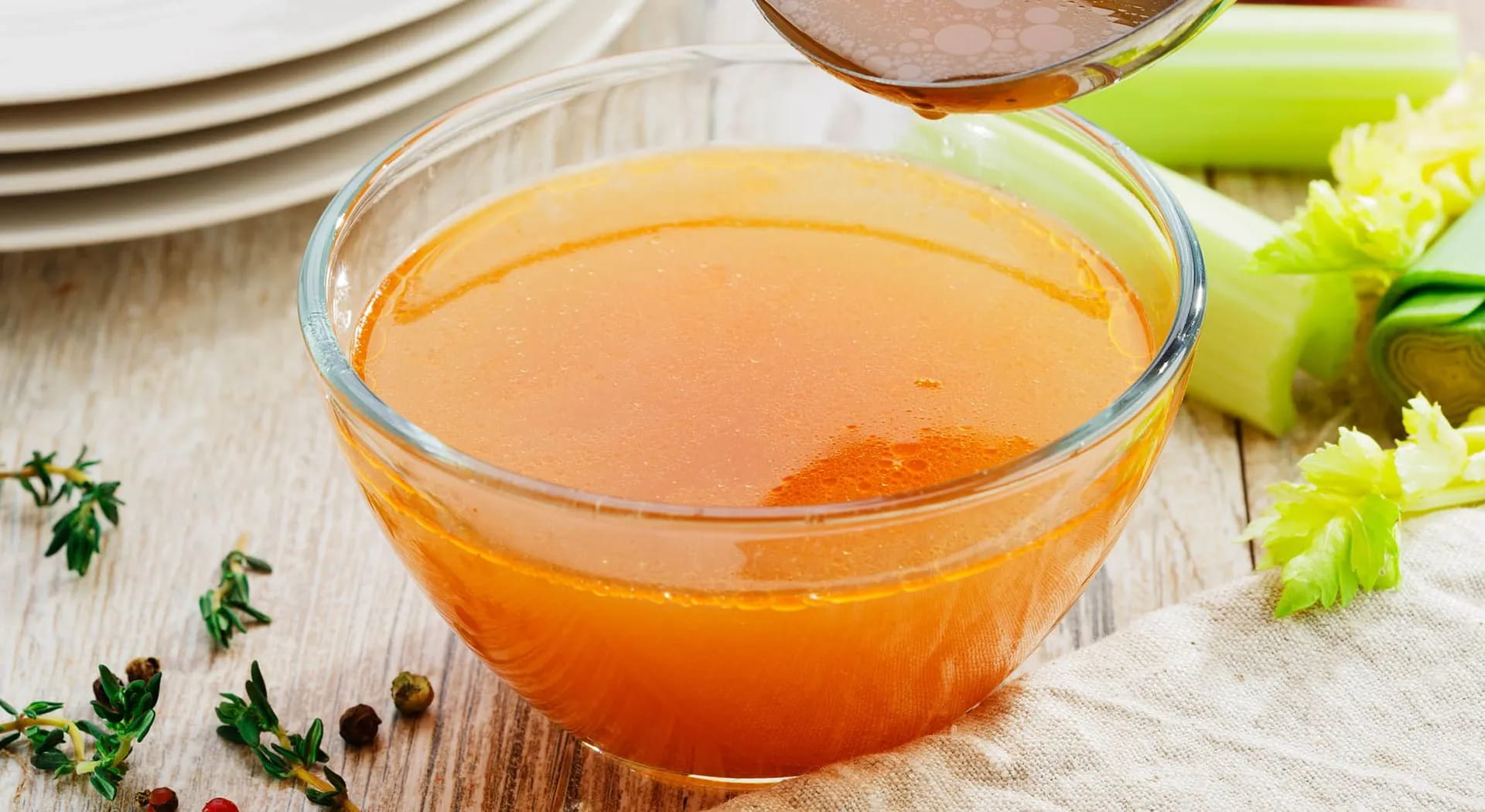 Come fare il brodo di pollo: tutti i segreti